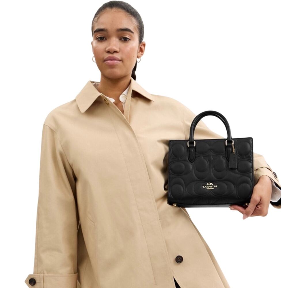 Coach Maggie Small Tote Bag In Signature Leather NWT - Picture 5 of 5